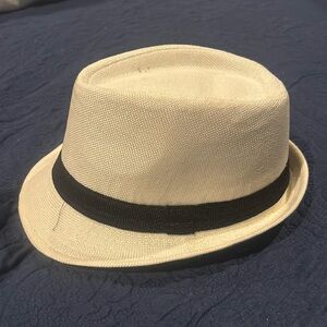Ladies Fedora White with Black band